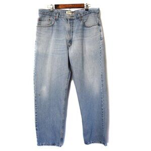 Levi's Relaxed Fit 550 Red Tab Light Wash Jeans